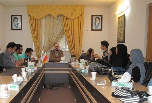سومین دوره نشست شعرخوانی و نقد شعر در حوزه هنری استان سمنان به پایان رسید