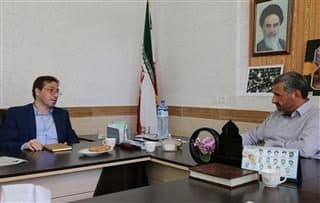 رئیس حوزه هنری استان سمنان با نماینده مردم شهرستان های گرمسار و آرادان دیدار کرد