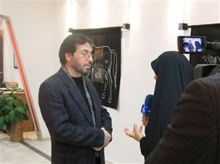 در آفرینش تابلوهای نمایشگاه «نار سرخ» از روایت های معتبری استفاده شده است