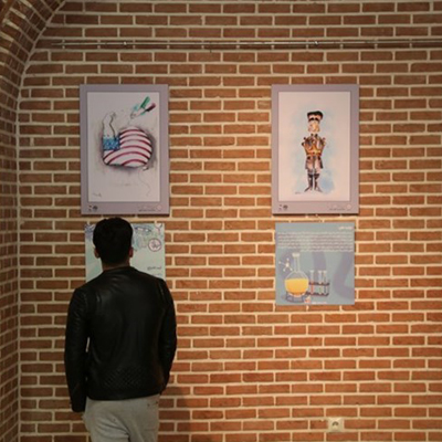 گشایش نمایشگاه ۸۰ اثر پوستر و کاریکاتور در اردبیل