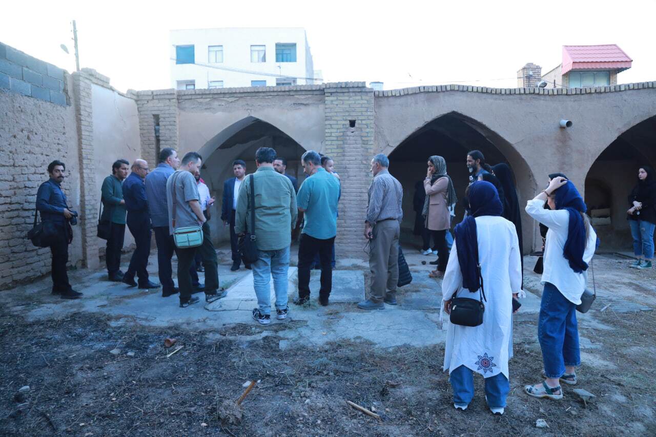 تور مشروطه در سمنان